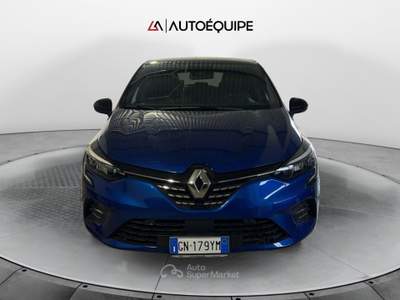 Renault Clio V 2019 1.6 E-Tech full hybrid Techno 145cv auto Blu/Azzurro usata Roma