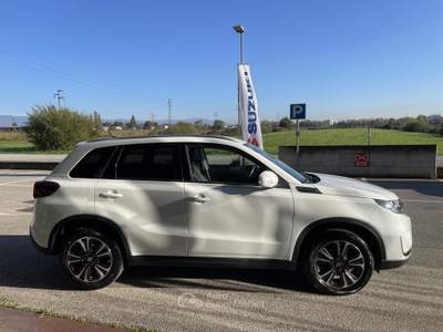 Suzuki Vitara Vitara 1.4 Hybrid 4WD AllGrip Top Bianco usata Creazzo