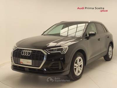 Audi Q3 2.0 35 TDI S Tronic Business Advanced Nero usata Avellino