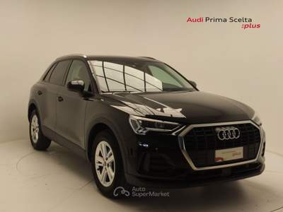 Audi Q3 2.0 35 TDI S Tronic Business Advanced Nero usata Avellino