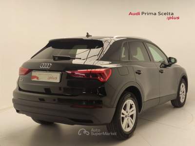 Audi Q3 2.0 35 TDI S Tronic Business Advanced Nero usata Avellino