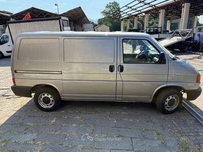 Volkswagen Transporter TD cat PC Kombi Argento usata Carrara