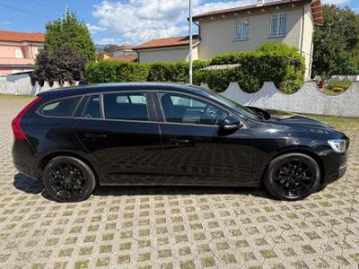 Volvo V60 Geartronic Summum Nero usata Carrara