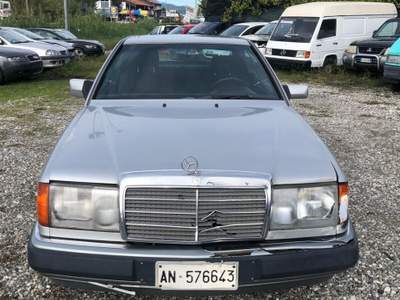 Mercedes-Benz Classe G 200 CE 2.0 Argento usata Carrara