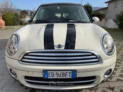 MINI Cooper D Clubman 1.6 16V Soho Beige usata Carrara