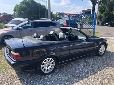 BMW Serie 3 320i 320 320i 24V cat Cabriolet Blu/Azzurro usata Carrara