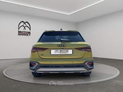 Audi A3 35 1.5 TFSI mHEV 48V Business S tronic Oro usata Roma