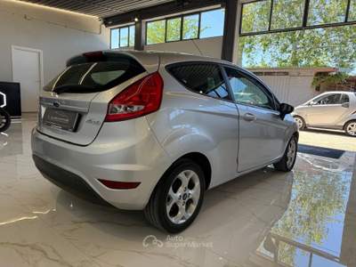 Ford Fiesta 5p. Titanium Grigio usata Latina