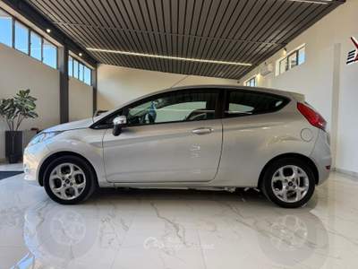 Ford Fiesta 5p. Titanium Grigio usata Latina