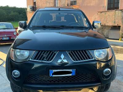 Mitsubishi L200 Prezzo in privato, Mitsubishi l200 in ottime condizioni, Nero usata San Potito Sannitico