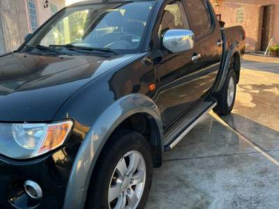 Mitsubishi L200 Prezzo in privato, Mitsubishi l200 in ottime condizioni, Nero usata San Potito Sannitico