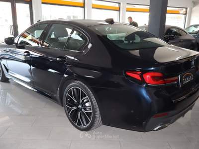 BMW Serie 5 530e BMW 5 series 530 e PHEV M Sport #11006 Blu/Azzurro usata Mazzano