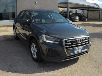 Audi Q2 S tronic Business Grigio usata Botrugno
