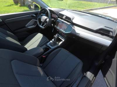 Audi Q3 S tronic Business Nero usata Botrugno