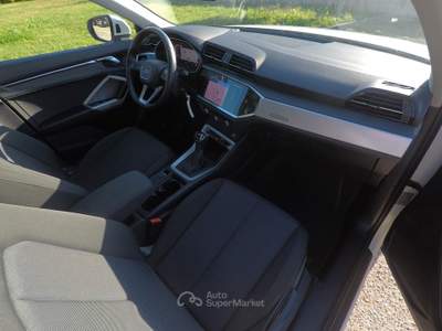 Audi Q3 SPB 35 TDI S tronic Business Plus - TETTO Bianco usata Botrugno