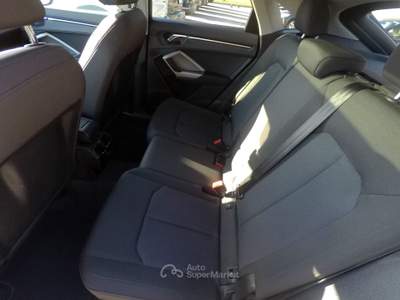 Audi Q3 SPB 35 TDI S tronic Business Plus - TETTO Bianco usata Botrugno