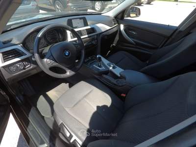 BMW Serie 3 318d 318d Touring Business Advantage aut. Nero usata Botrugno