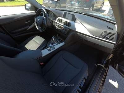 BMW Serie 3 318d 318d Touring Business Advantage aut. Nero usata Botrugno