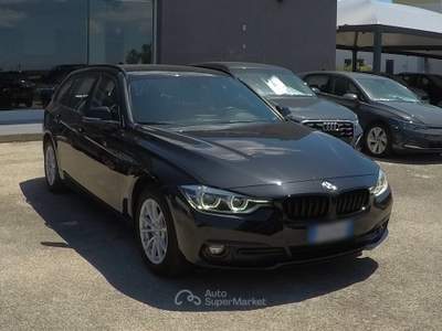 BMW Serie 3 318d 318d Touring Business Advantage aut. Nero usata Botrugno