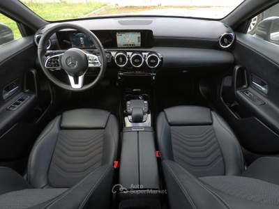 Mercedes-Benz Classe A A 180 d Automatic Business Extra Grigio usata Botrugno