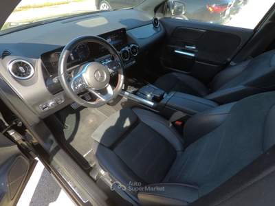 Mercedes-Benz GLA Automatic AMG Line Premium Nero usata Botrugno