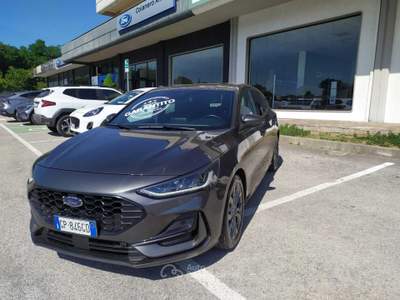 Ford Focus Allestimento ST-LINE Grigio usata Lanciano