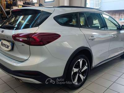Ford Focus ACTIVE SW 1.0 125 cv HYBRID ECO BOOST Argento usata Villafranca di Verona