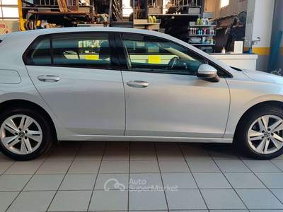 Volkswagen Golf 2.0 tdi Life 115cv dsg Argento usata Villafranca di Verona