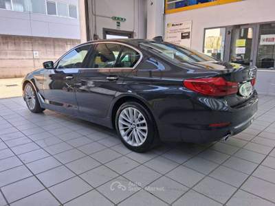 BMW Serie 5 520d 520 520d xdrive Luxury auto Berlina Grigio usata Villafranca di Verona