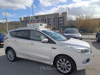 Ford Kuga VIGNALE S&S POWERSHIFT Bianco usata Isernia