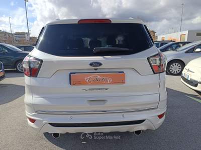 Ford Kuga VIGNALE S&S POWERSHIFT Bianco usata Isernia