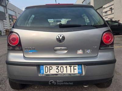 Volkswagen Polo Polo IV 2005 5p 1.2 Comfortline CL 70cv Argento usata Desio