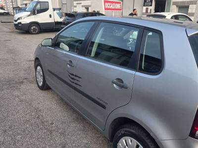 Volkswagen Polo Polo IV 2005 5p 1.2 Comfortline CL 70cv Argento usata Desio