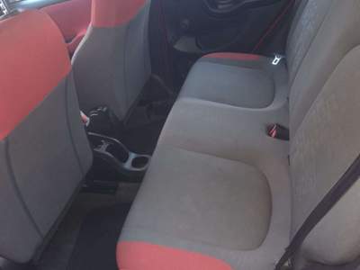 Fiat Panda Panda III 2012 1.2 Lounge 69cv E6 Rosso usata Desio