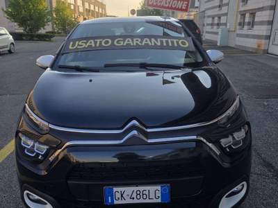 Citroen C3 C3 III 2017 1.2 puretech Shine s Nero usata Desio