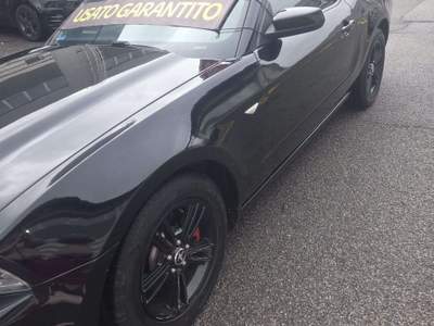 Ford Mustang Mustang Fastback 3.7 benzina 305 cv auto Nero usata Desio