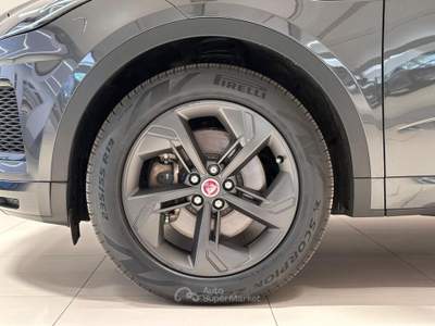 Jaguar E-Pace 2.0 D163 R-Dynamic S AWD Auto Grigio usata Varese