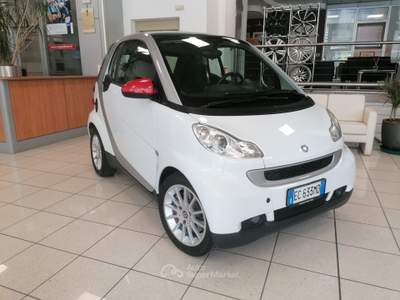 Smart ForTwo Fortwo 1.0 mhd Passion  UNICO PROP / POCHI KM Bianco usata Treviglio