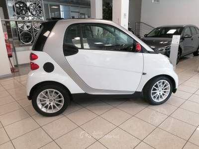 Smart ForTwo Fortwo 1.0 mhd Passion  UNICO PROP / POCHI KM Bianco usata Treviglio