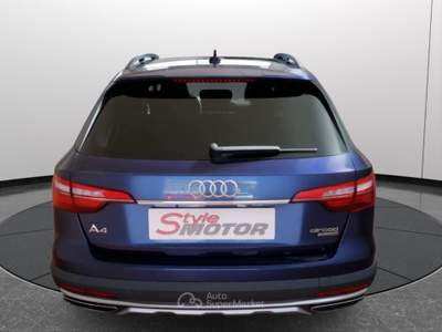 Audi A4 40 TDI 204 CV S tronic Business Ufficiale Italiana Blu/Azzurro usata Fano