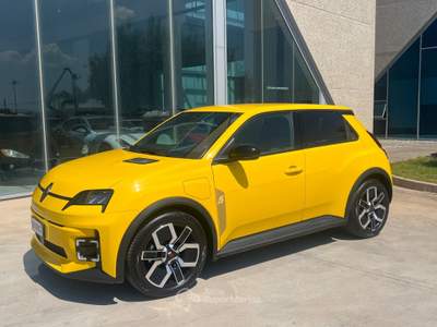 Renault 5 E-Tech Electric 120 CV Urban Range Techno - possibilità noleggio no scoring Giallo usata Gela