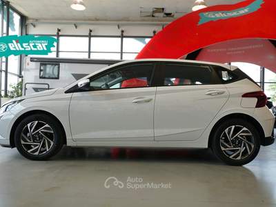 Hyundai i20 1.0 T-GDI DCT Connectline Bianco usata Sona