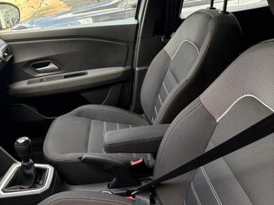 Dacia Sandero DACIA SANDERO STEPWAY 2025 EXTREME UP PREZZO 16900 Bianco usata Catania