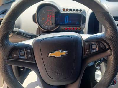 Chevrolet Aveo 147018KM MOTORE 1.3 MJTD FIAT Bianco usata Follonica