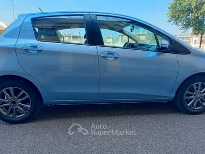 Toyota Yaris Aygo Benzina cc. 1.000 Mod. X-Play Tetto Ap usata Calcinato