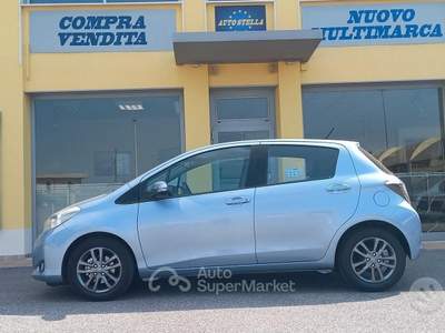 Toyota Yaris Aygo Benzina cc. 1.000 Mod. X-Play Tetto Ap usata Calcinato
