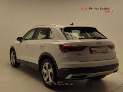 Audi Q3 2.0 35 TDI S Tronic Bianco usata Avellino