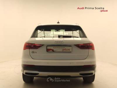 Audi Q3 2.0 35 TDI S Tronic Bianco usata Avellino