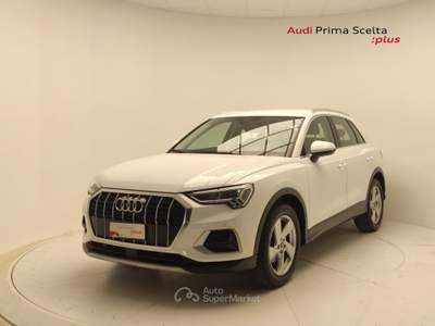 Audi Q3 2.0 35 TDI S Tronic Bianco usata Avellino