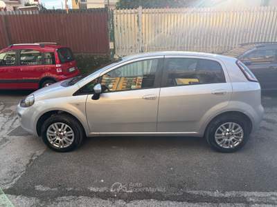 Fiat Punto 5 porte Natural Power Easy Argento usata Napoli
